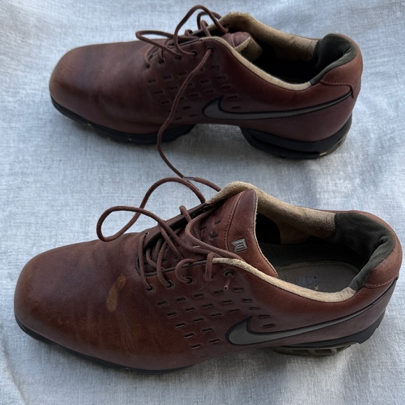 Nike Tiger Woods Men's Brown Leather Lace-Up Golf Shoes - Picture 7 of 12